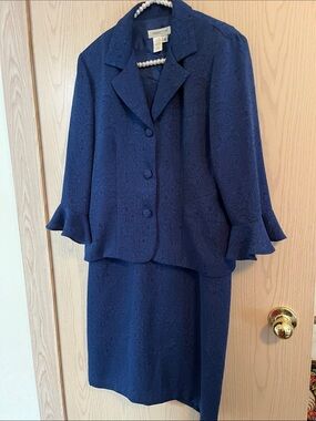 Coldwater Creek Navy Embossed Two-Piece Skirt Set